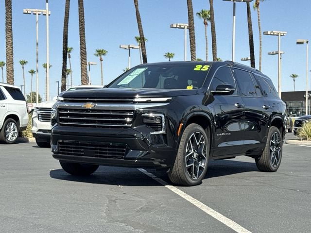 2026 Chevrolet Traverse High Country in Mosaic Black Metallic — front three-quarter view