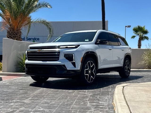 2026 Chevrolet Traverse High Country in Polar White Tricoat — front three-quarter view