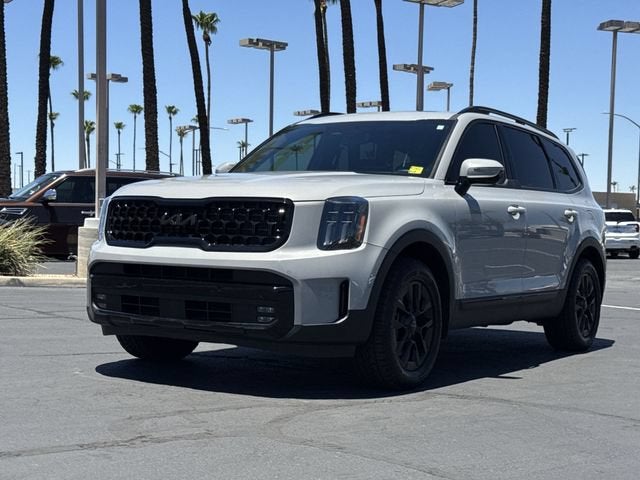 2025 Kia Telluride SX Prestige X-Pro in Gray — front three-quarter view